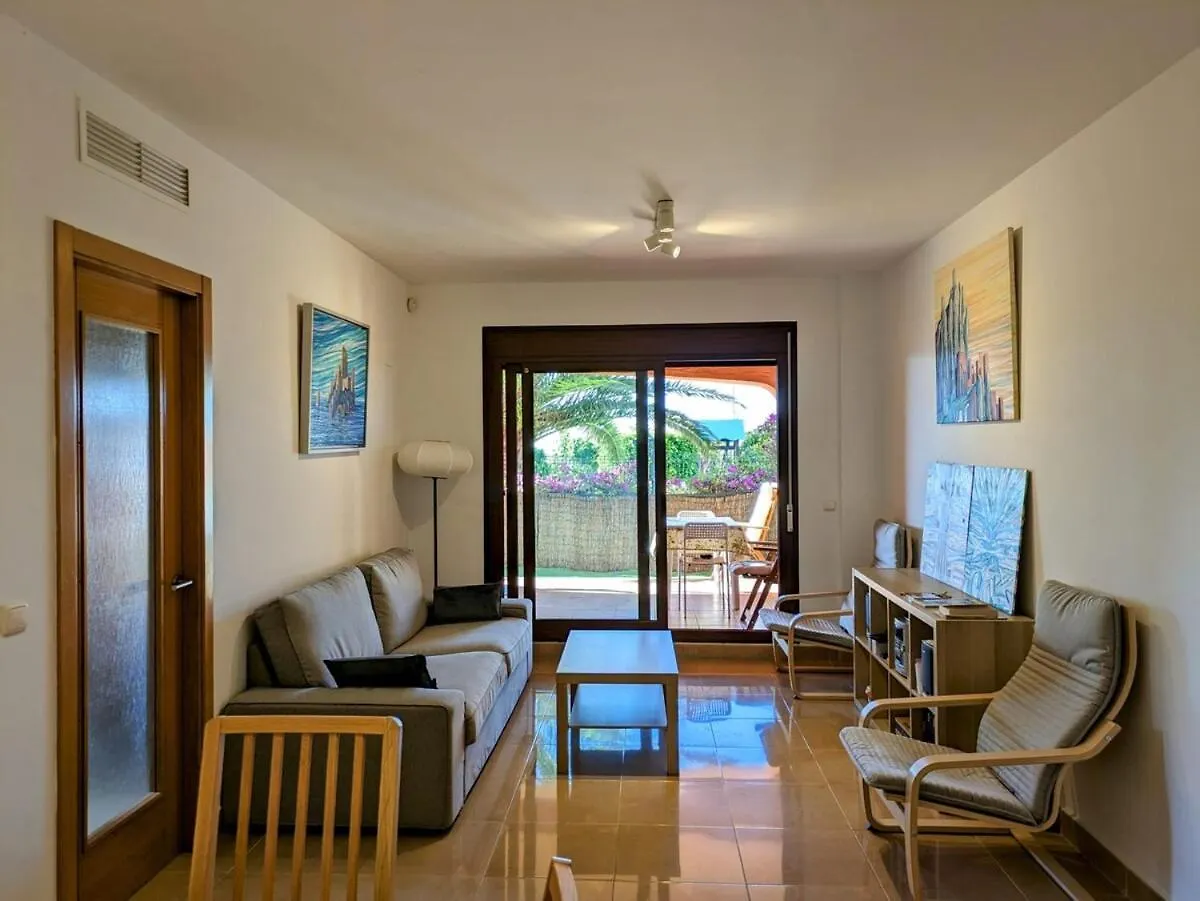 Playa Del Angel 3-Bedroom Apartment Estepona
