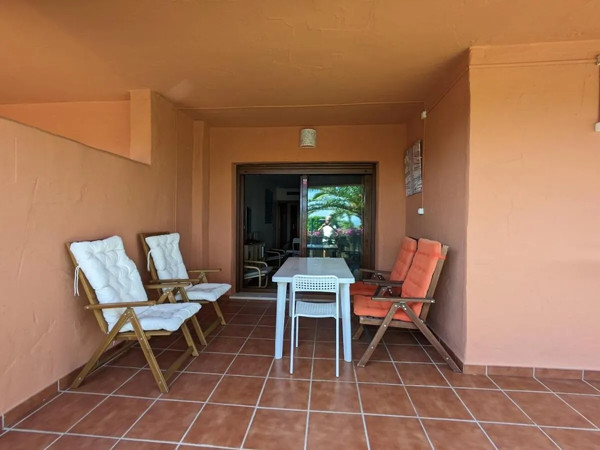 Playa Del Angel 3-Bedroom Apartment Estepona
